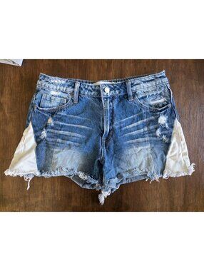 BUCKLE bridge by Gly denim shorts size 6/28
